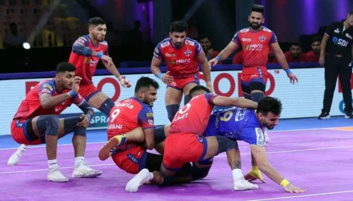 Sumit Sangwan PKL Playing 2